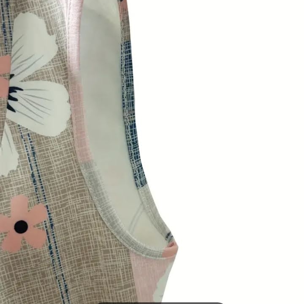 Blue and Pink Pleated Sleeveless Tank Top - Picture 5 of 6